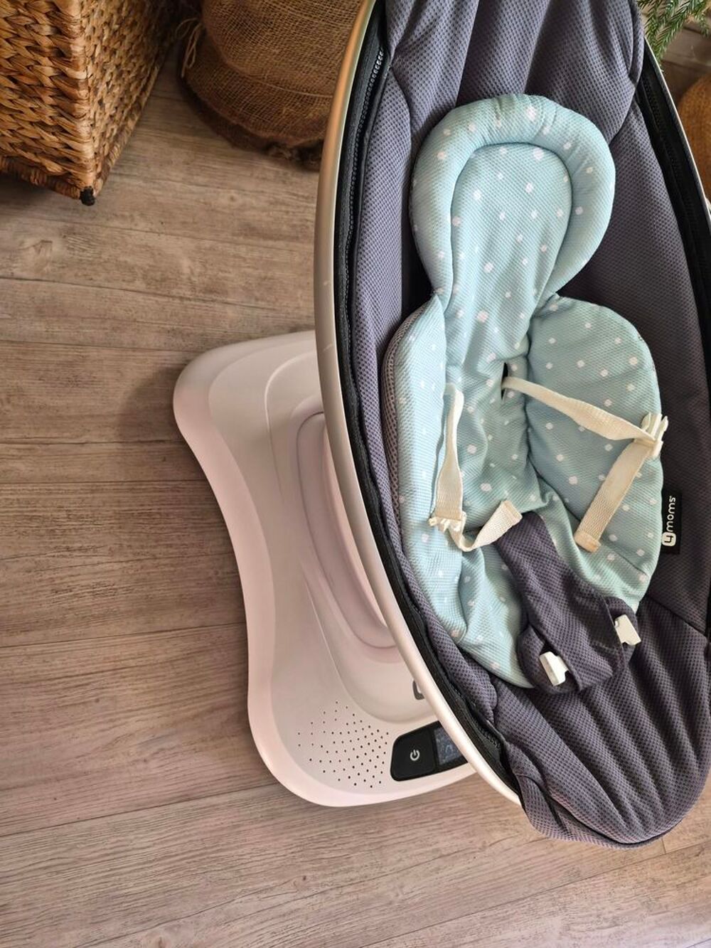 Balancelle 4moms MamaRoo 4 + R&eacute;ducteur nouveau-n&eacute; Puériculture