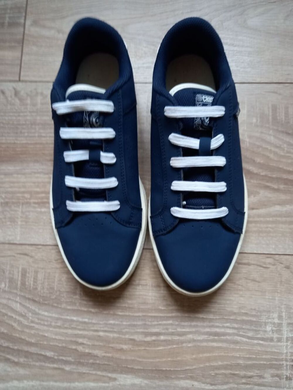 Basket bleu marine marque Oxelo taille 37 Chaussures