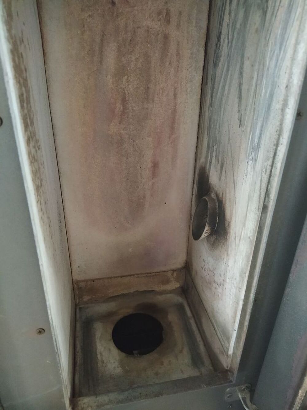 Po&ecirc;le &agrave; granul&eacute; de marque CADEL Electroménager