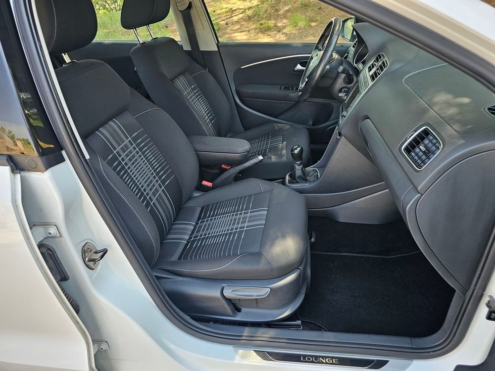 Polo 1.4 TDI 90 BlueMotion Technology S&eacute;rie Sp&eacute;ciale Lounge 2015 occasion 34690 Fabr&egrave;gues