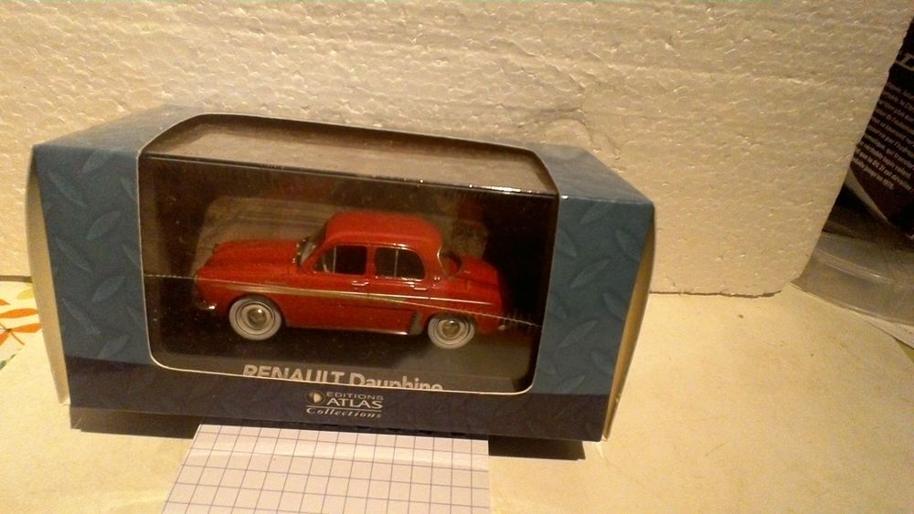 VOITURE MINIATURE 