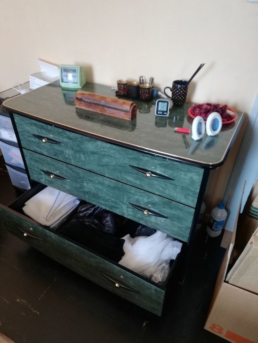 Chambre a coucher compl&egrave;te Meubles