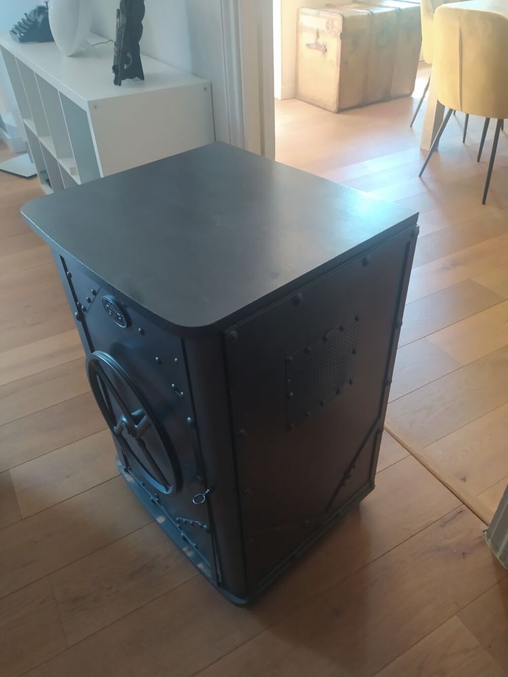 Meuble style coffre fort Meubles