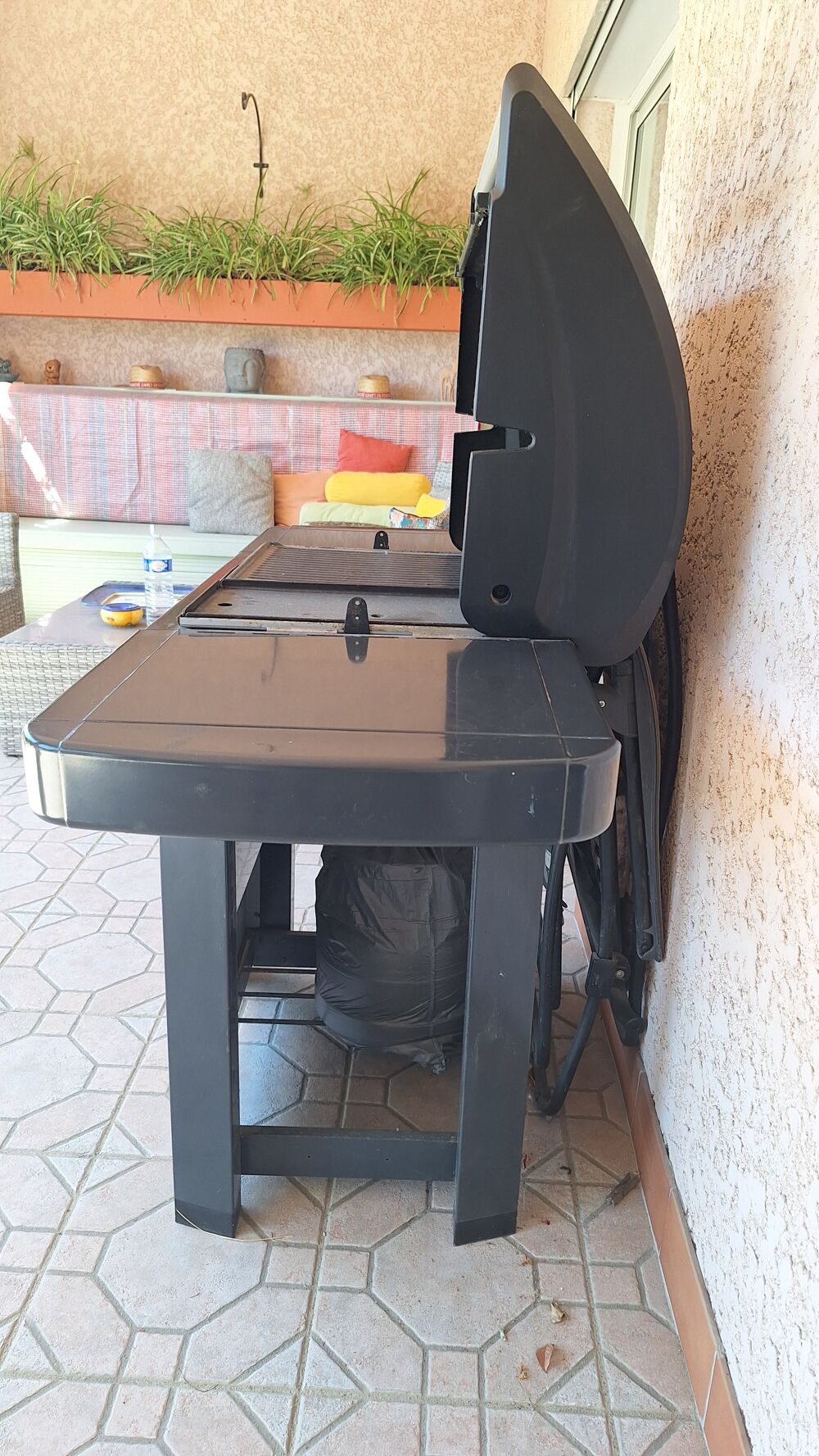 Barbecue avec plancha marque camping gaz Electroménager