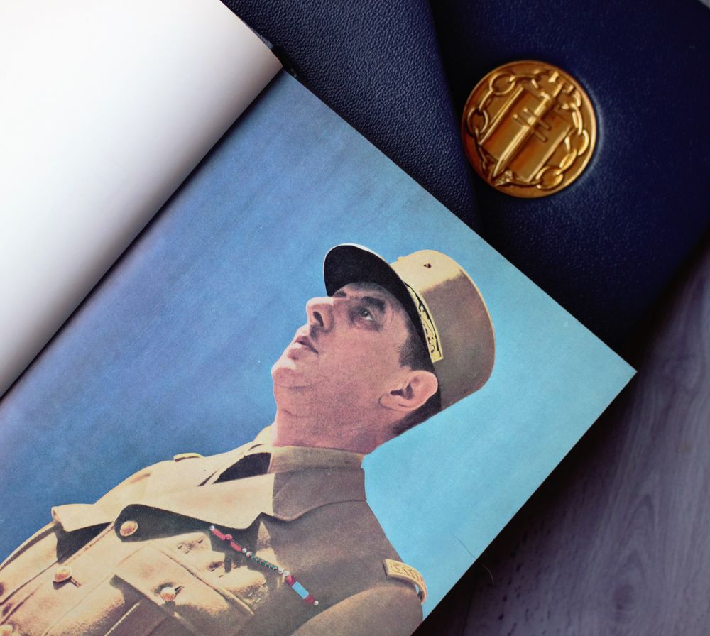 M&Eacute;MOIRES DE GUERRE DU G&Eacute;N&Eacute;RAL CD et vinyles