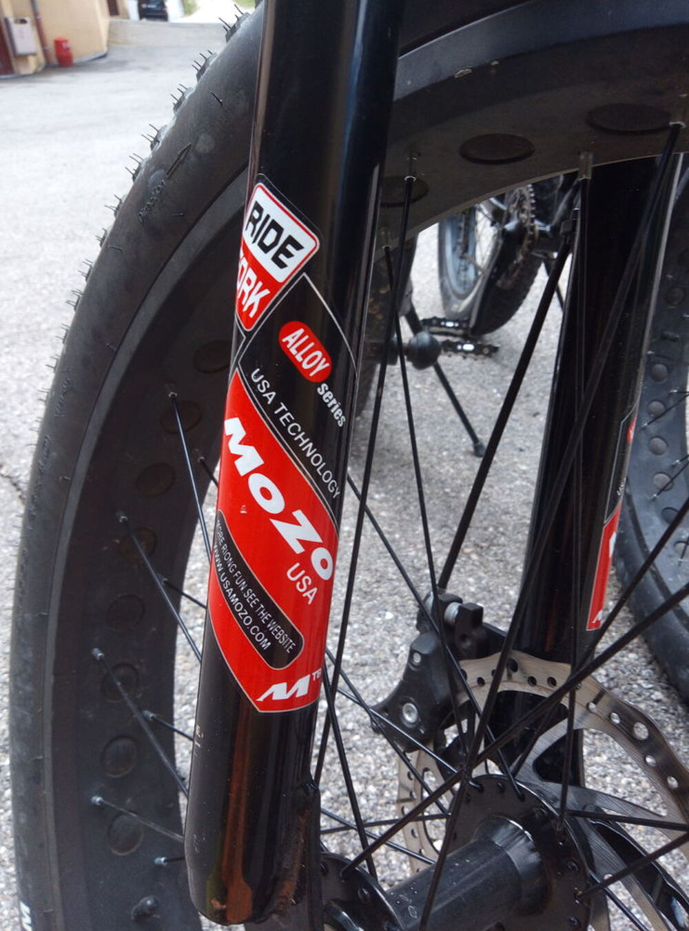  VTT FAT BIKE ELECTRIQUE Vélos