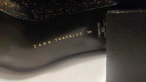 Bottines noires scintillantes toile lycra Zara. 60 Verneuil-sur-Seine (78)
