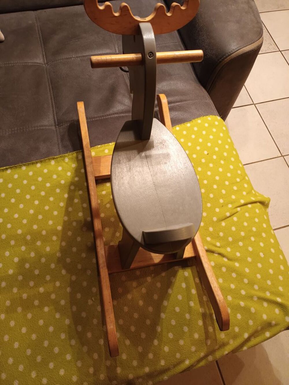 renne &agrave; bascule en bois Jeux / jouets