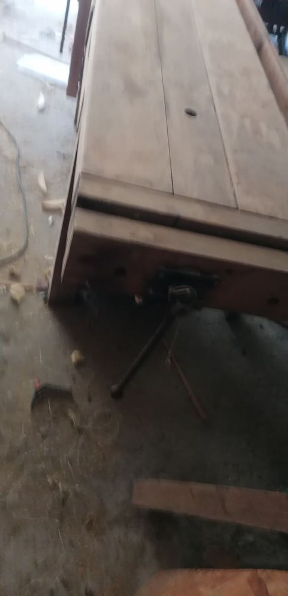 etablis bois avec 2 presses Bricolage