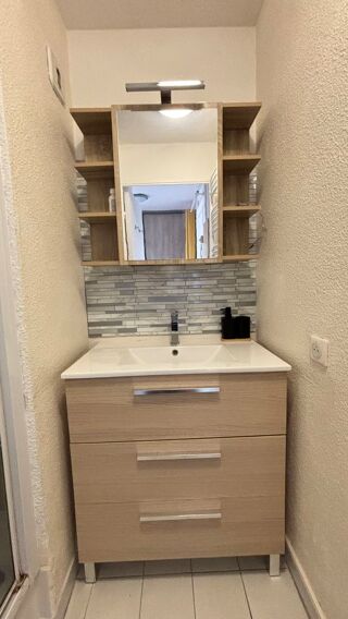  Appartement à louer 2 pièces 28 m²