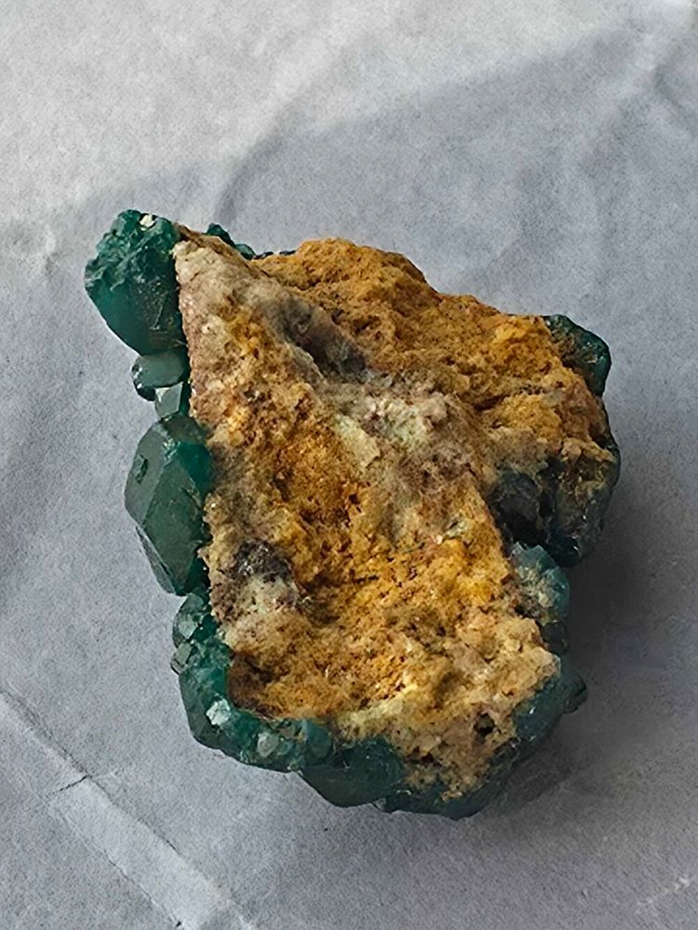 Dioptase Brut Vert Emeraude du Katanga RDC-Sp&eacute;cimen 16g 