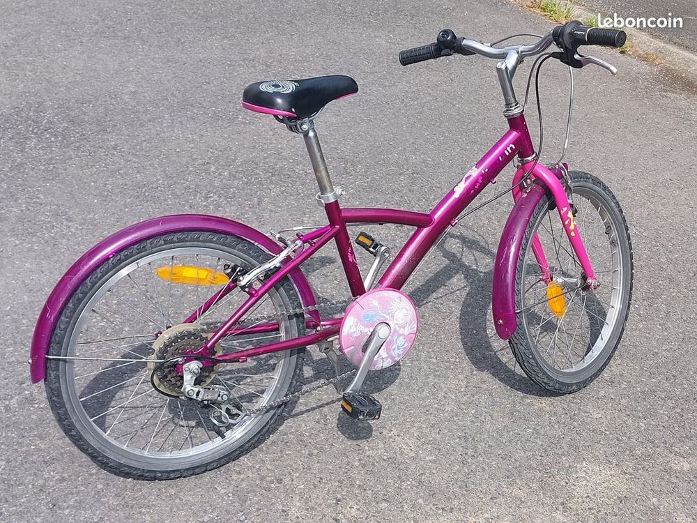 B'twin mistigirl 500 ,20 pouces ,5 vitesses Vélos