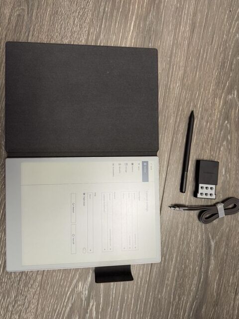 Remarkable Paper Pro + Marker Plus + �tui en cuir 550 La Brigue (06)