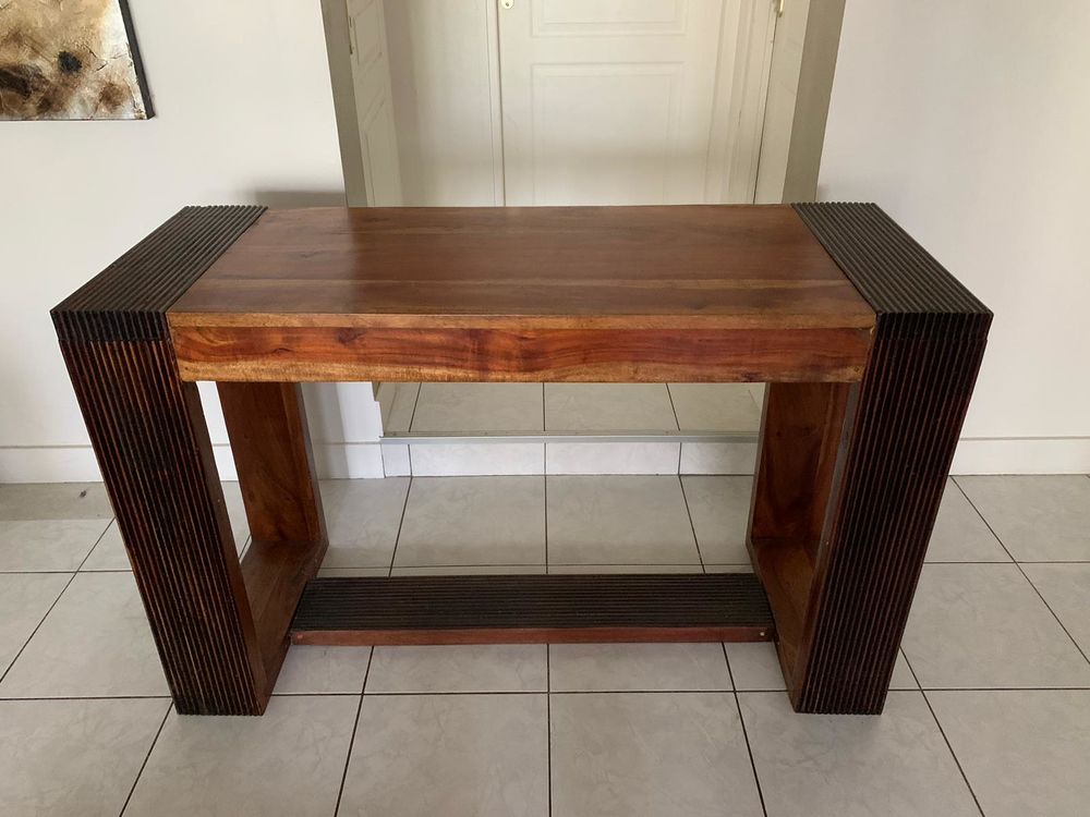 Console "Bois et Chiffon" en acacia Meubles