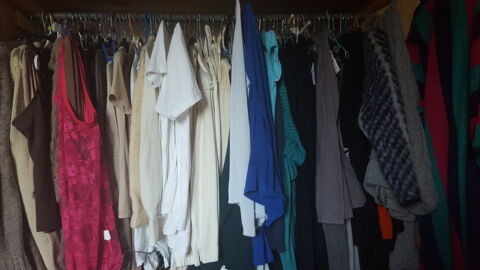 Vide-dressing d' Izieu expose ses trouvailles 6 septembre 26 0 Izieu (01)