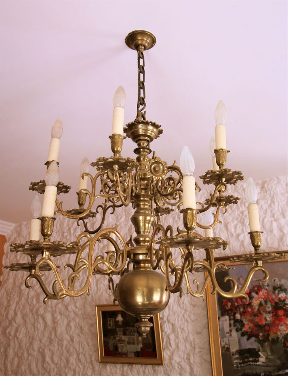 Lustre hollandais en laiton dor&eacute;. 
D�coration