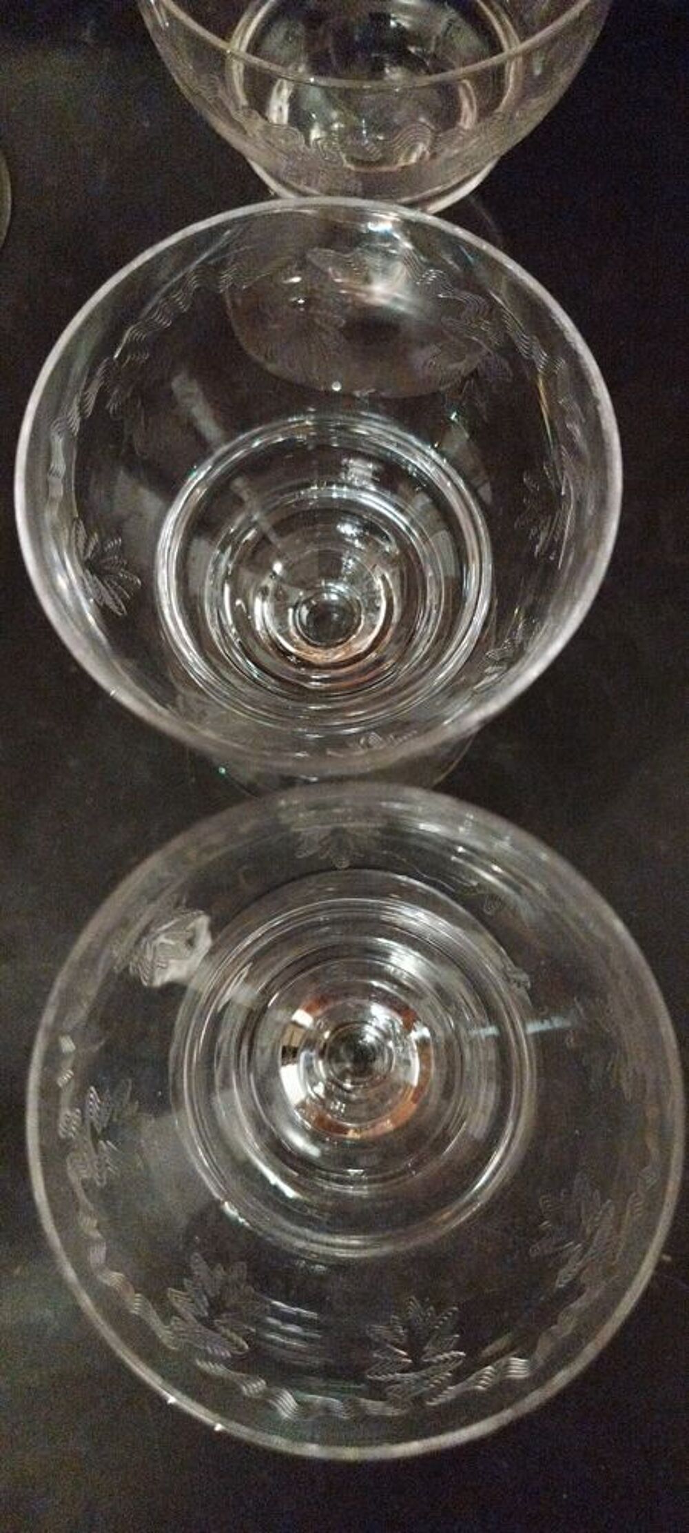 6 verres &agrave; vin anciens/cristal gravure art nouveau Cuisine