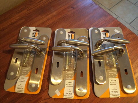 Poigne de porte 0 Val-des-Prs (05)