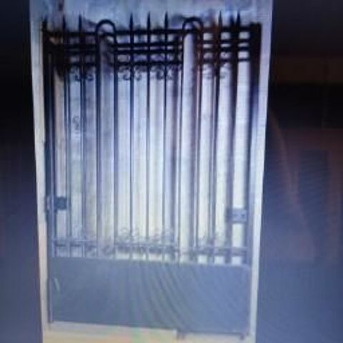 portail fer 800 Pelvoux (05)