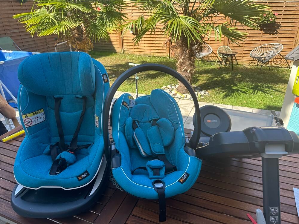 si&egrave;ge auto besafe et sa base isofix + cosy Puériculture
