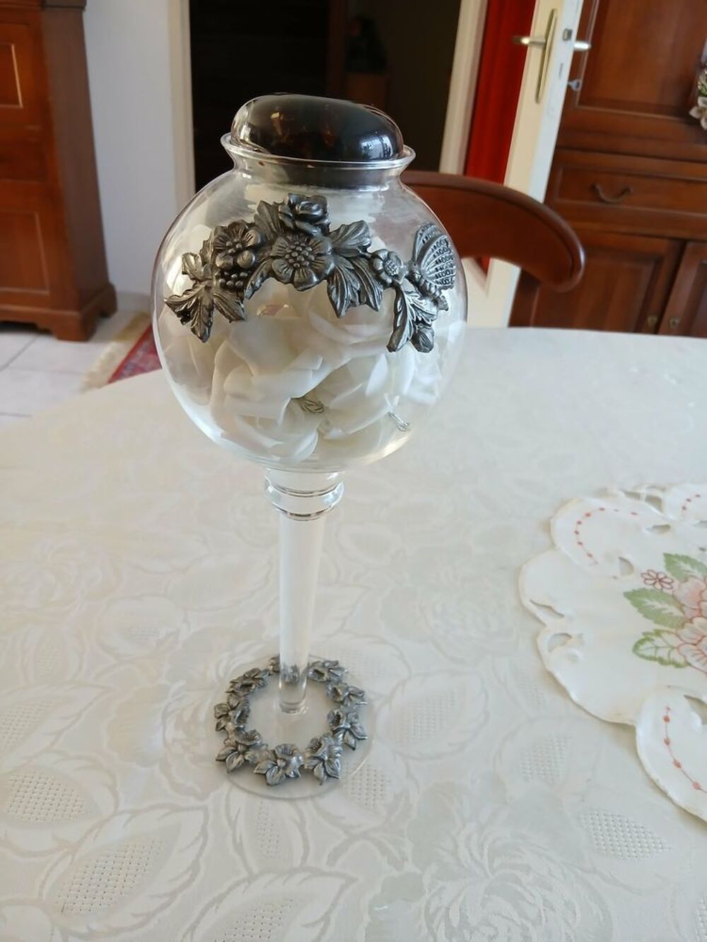 Vase photophore bomb&eacute; cristal orn&eacute; d'&eacute;tain N&deg; 1450 Décoration