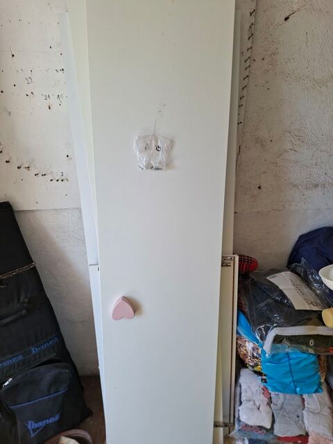 Armoire enfant d�mont�e largeur 1m20 50 La Turbie (06)