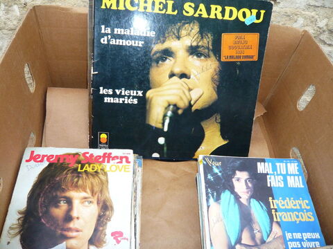 Tourne disques , disques 45 tours 20 Osne-le-Val (52)