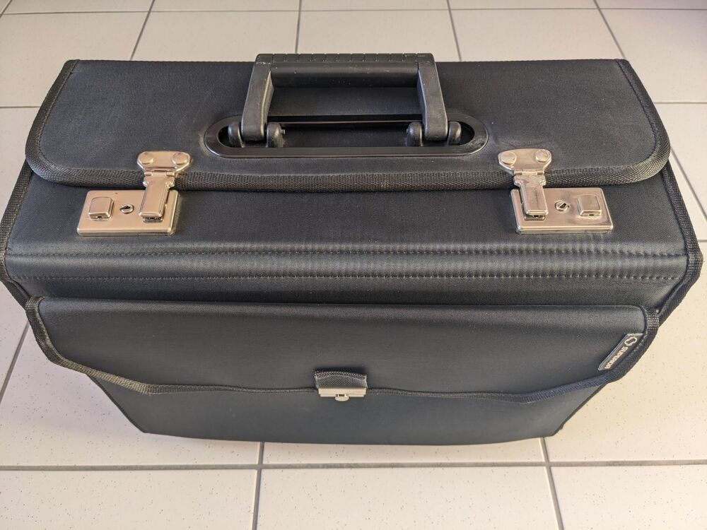 Mallette porte-documents rigide sans roulettes Maroquinerie