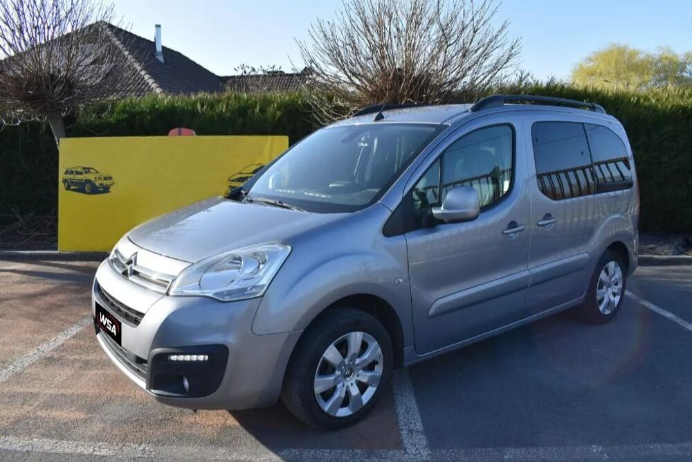 Berlingo BERLINGO MULTISPACE 1,6L BlueHdi 99cv XTR 2018 occasion 55100 Verdun