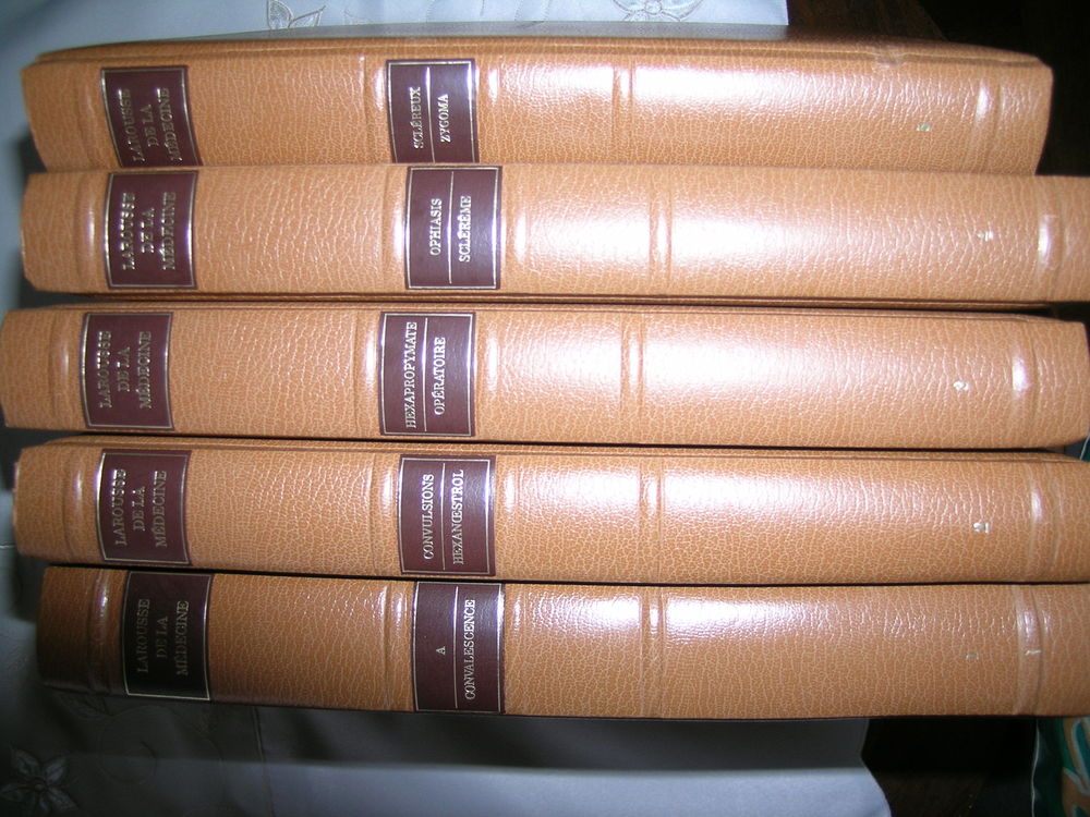 Larousse De La Medecine 5 Volumes Livres et BD