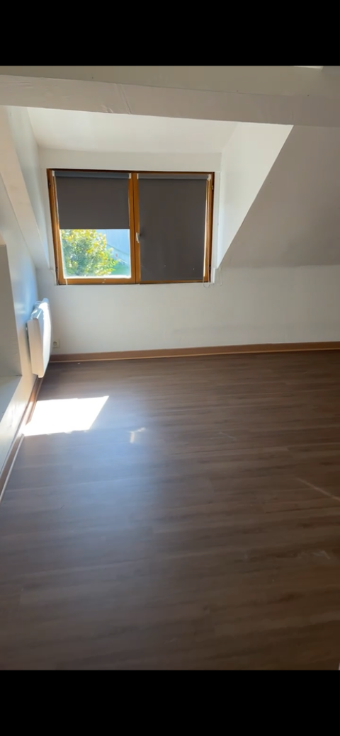  Maison � louer 4 pi�ces 75 m� Ch�teau-du-loir