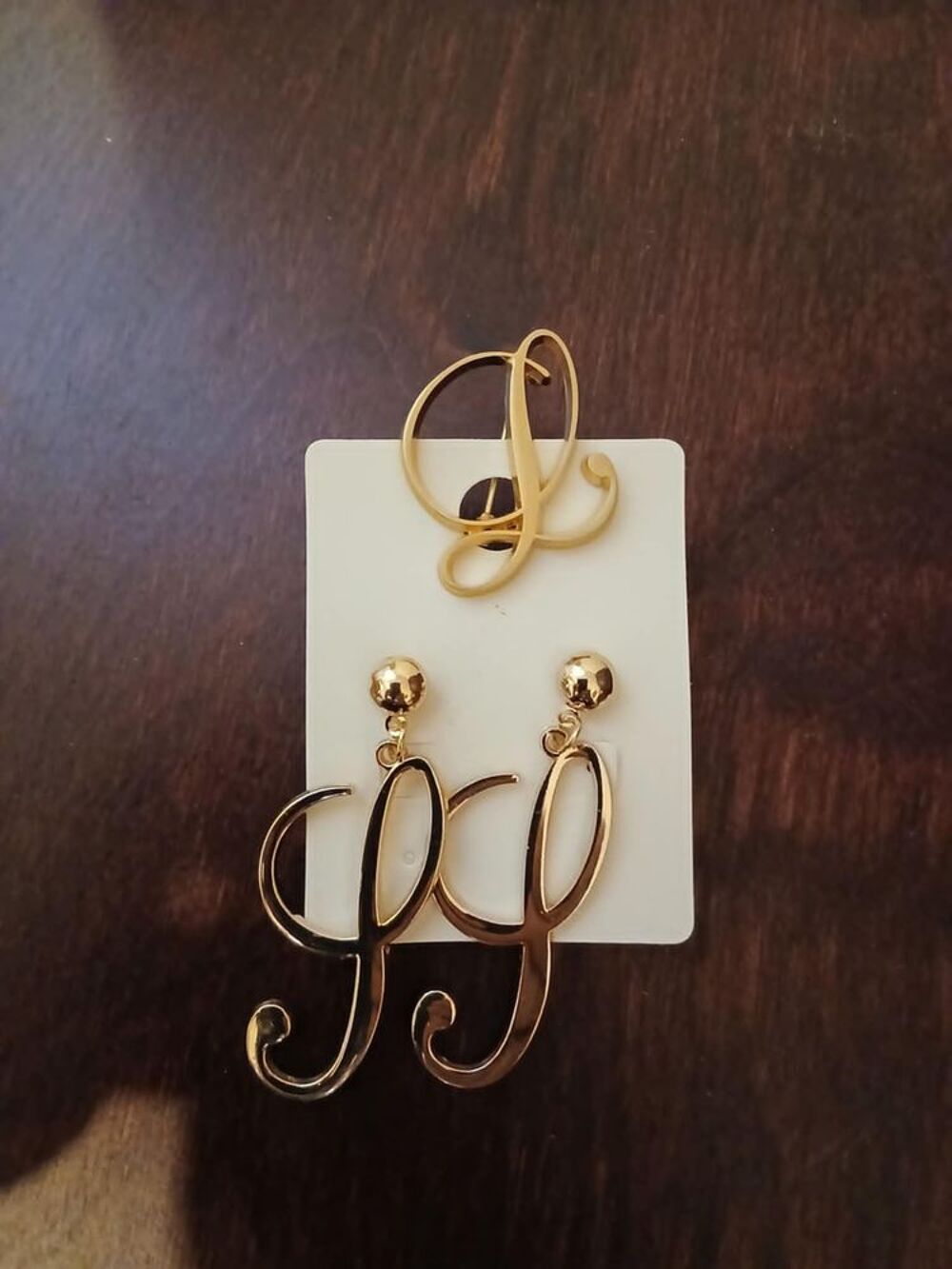  Boucles d'oreilles + broche lettre L N&deg; 1392 Bijoux et montres