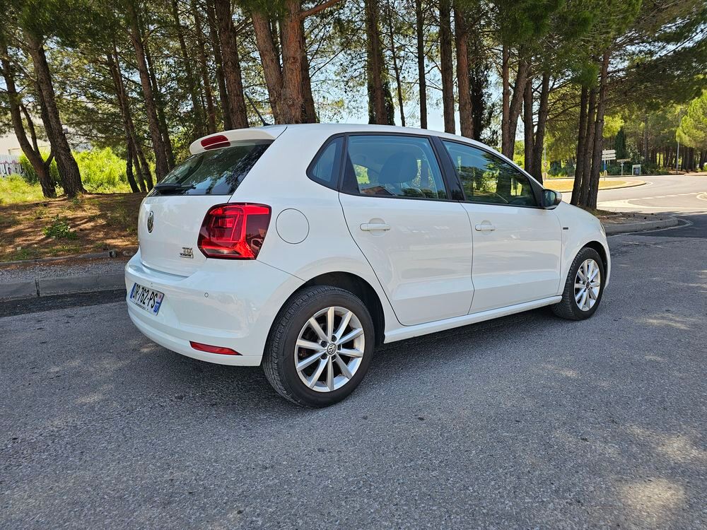 Polo 1.4 TDI 90 BlueMotion Technology S&eacute;rie Sp&eacute;ciale Lounge 2015 occasion 34690 Fabr&egrave;gues
