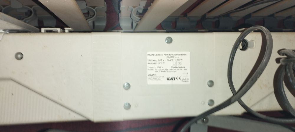 lit sommier &eacute;lectrique OKIMAT de 140 tr&egrave;s bon &eacute;tat Meubles