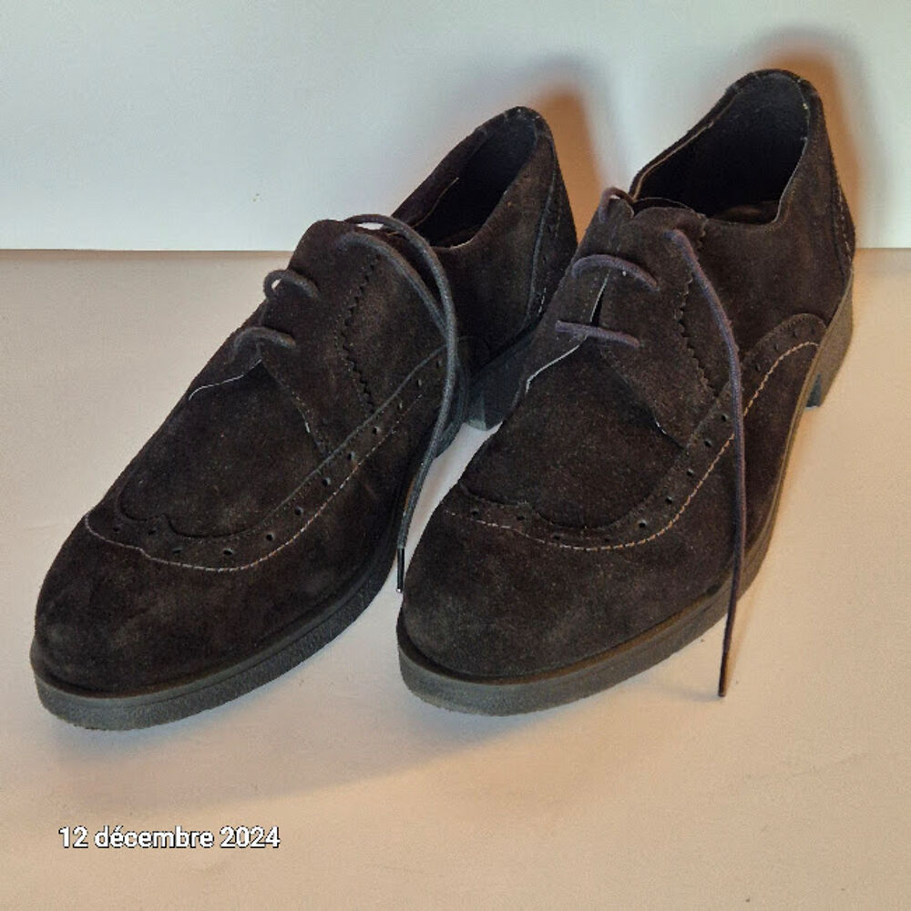 Cette saison, le derby ose tout! chaussure cuir pour une all Vêtements