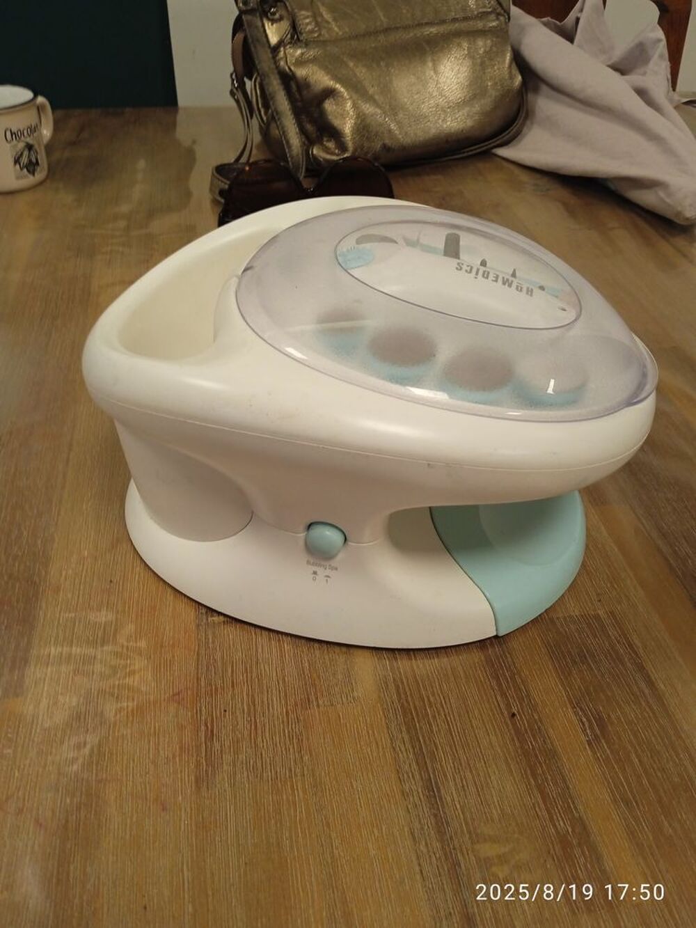 Manucure et p&eacute;dicure. Electroménager