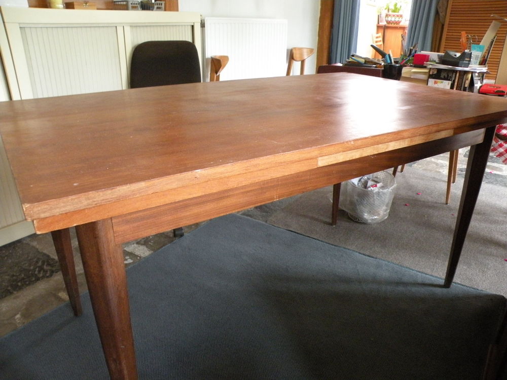 TABLE TECK Meubles
