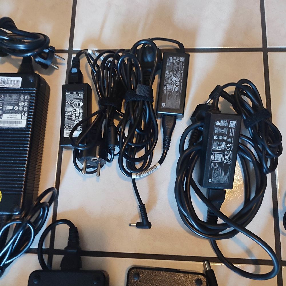 Chargeur pc Dell HP Lenovo Adaptateur Samsung Sony Huawei Matériel informatique