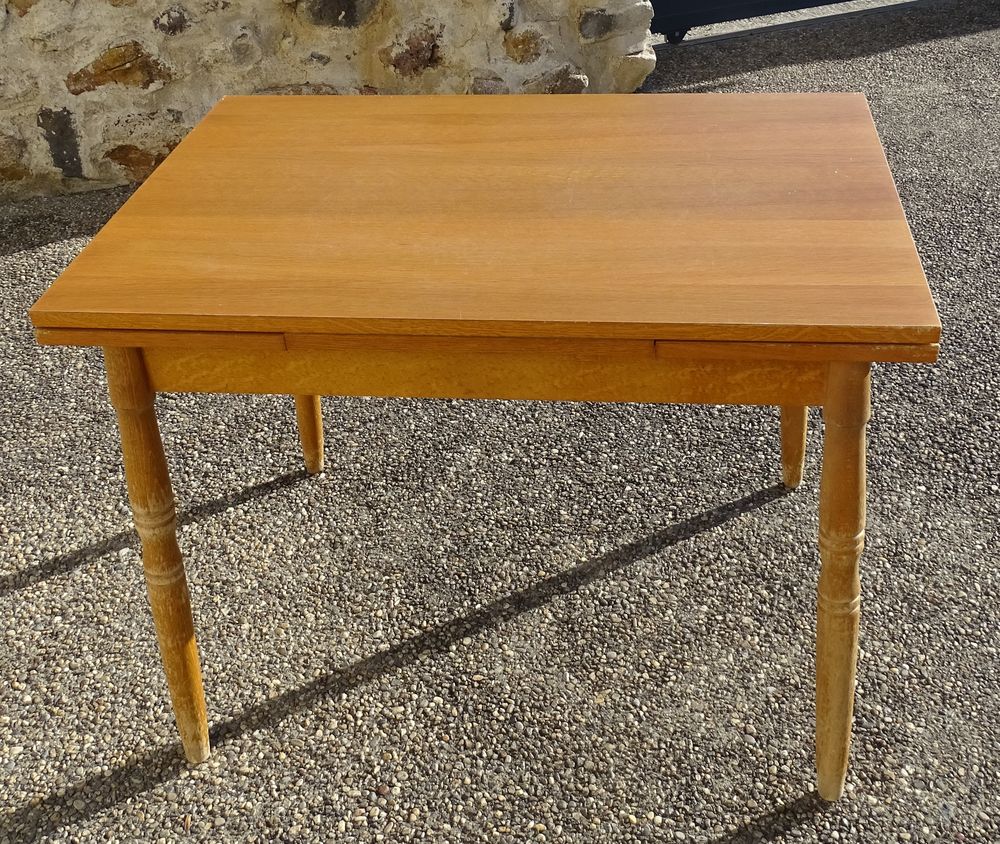 Table de cuisine, bois. Meubles