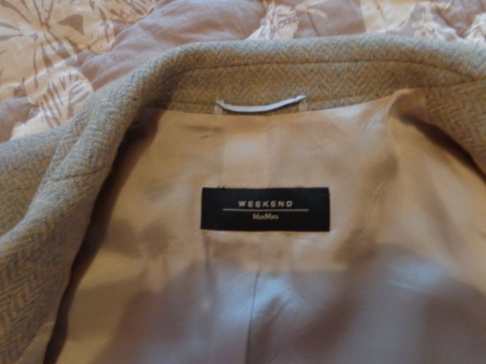 Veste en tweed chaud bleu chin&eacute;. Vêtements