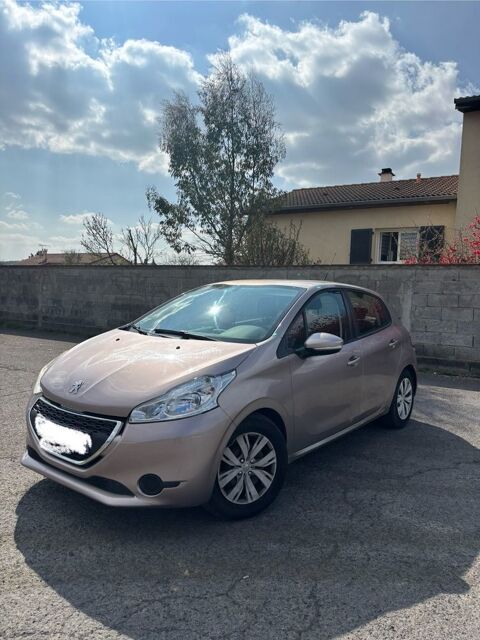 Peugeot 208 1.6 e-HDi 92ch BVM5 Allure