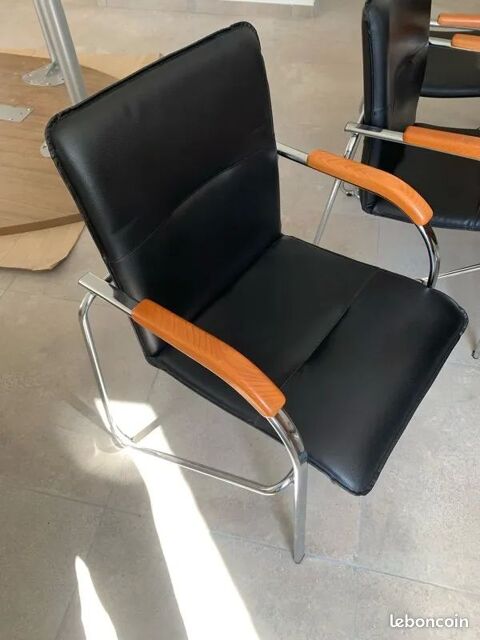 CHAISES MODERNE 40 Saint-Andr�-d'Apchon (42)