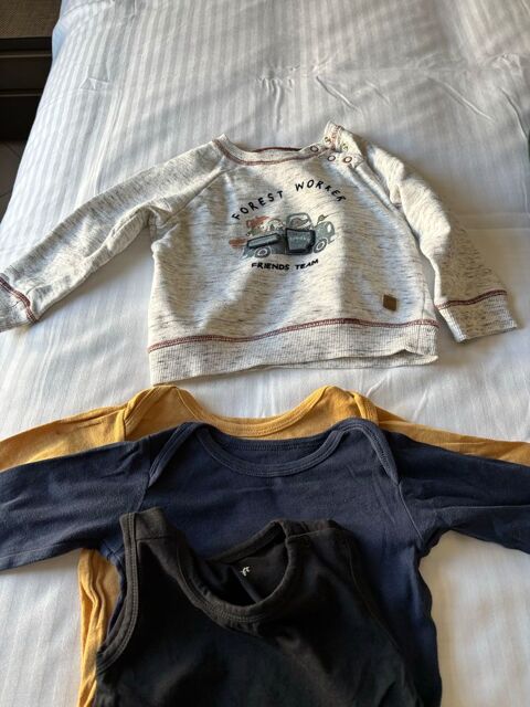 Lot vtements garon 24/36 mois 12 Arcachon (33)