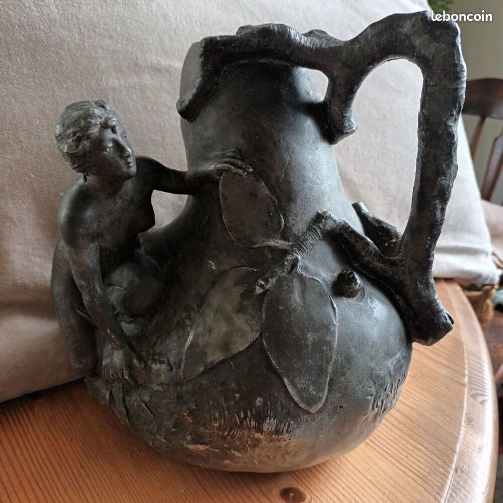 cruche fonte bronze femme art d&eacute;co sign&eacute;e garnier salon Décoration