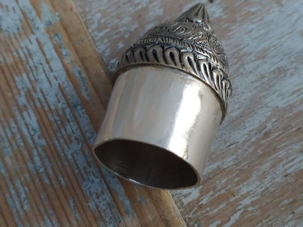&Eacute;tui Rouleau Meguilat Esther Argent Moyen-Orient Judaica 