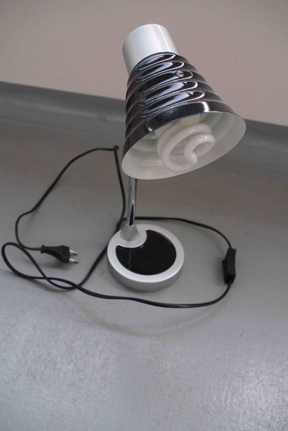 LAMPE DE BUREAU Electroménager