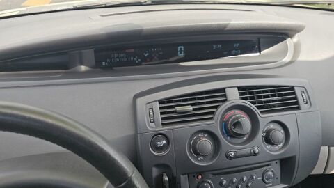 Renault scenic voiture