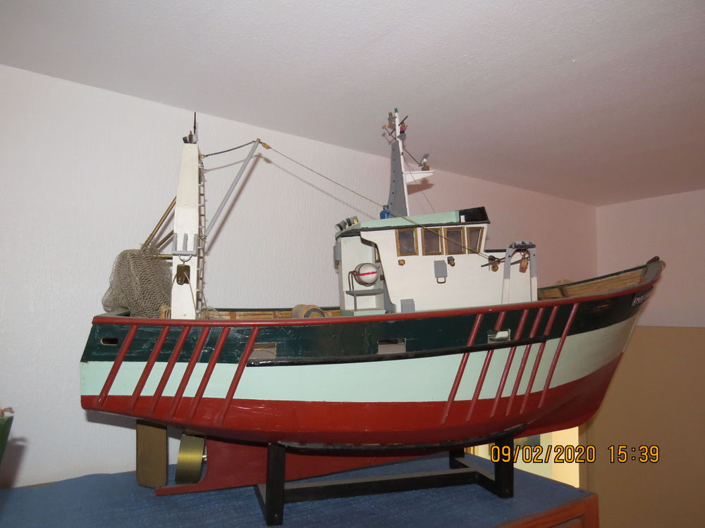 BATEAU Mod&egrave;le r&eacute;duit Jeux / jouets
