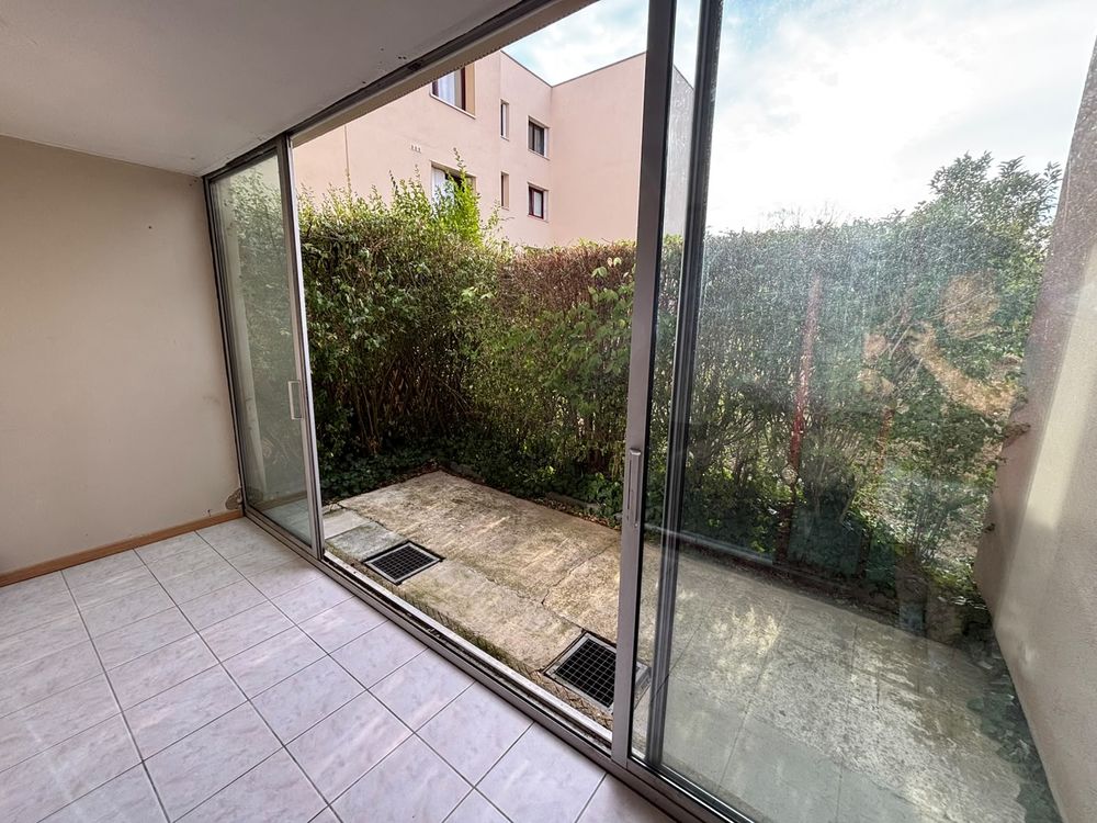 Vente Appartement Appartement familial lumineux T5 avec extérieur privatif Montigny-le-bretonneux