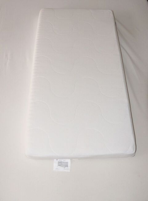 MATELAS IKEA LIT BEBE 30 Élancourt (78)